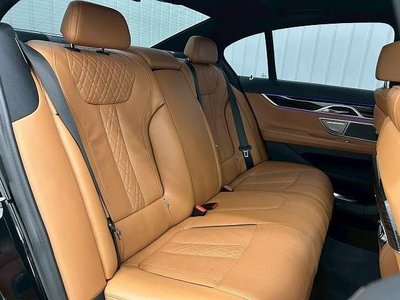 BMW 7 SERIES - 10