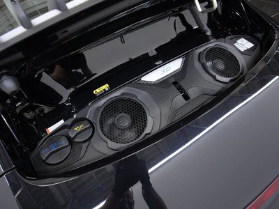 PORSCHE 911 - 9