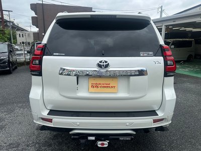 TOYOTA LAND CRUISER PRADO - 9