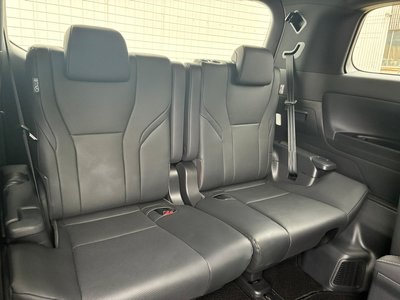 2025 Toyota ALPHARD thumbnail 32