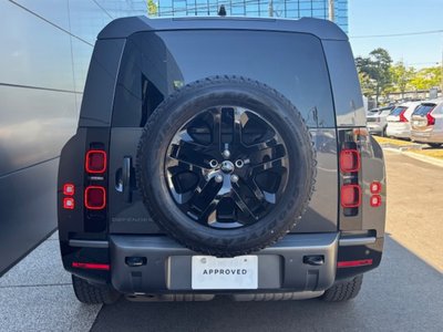 LAND ROVER DEFENDER - 2