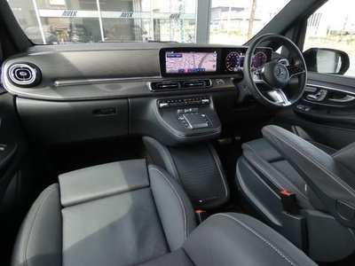 صورة 3 لـ 2024 Mercedes-BENZ V-CLASS