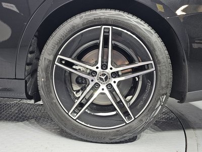 MERCEDES-BENZ E-CLASS - 8