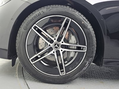 MERCEDES-BENZ E-CLASS - 6