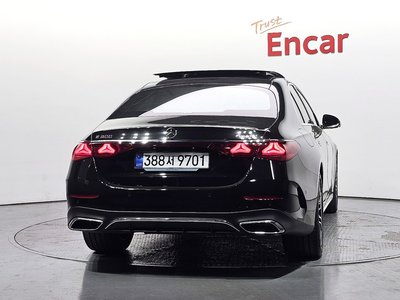 MERCEDES-BENZ E-CLASS - 4