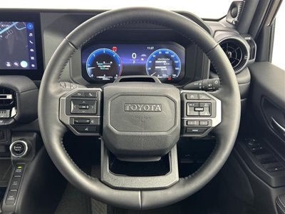 2025 Toyota LAND CRUISER 250 photo 2