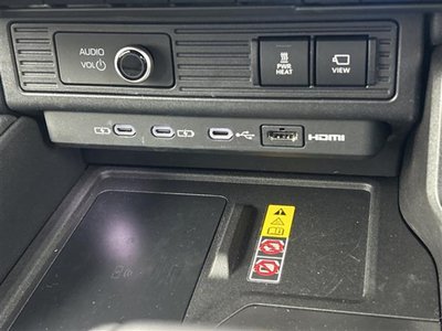 2025 Toyota LAND CRUISER 250 — миниатюра 19