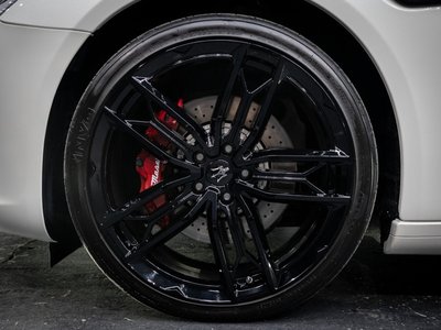 2021 Maserati QUATTROPORTE — миниатюра 18