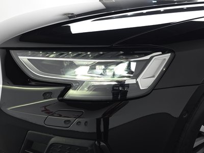 AUDI A8 - 9