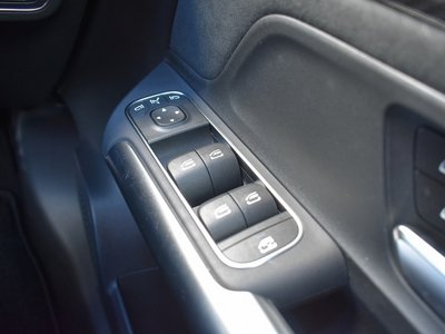 صورة مصغرة 27 لـ 2025 Mercedes-BENZ GLA