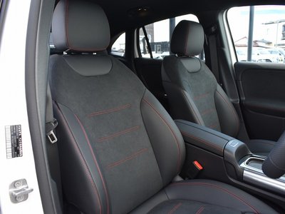 صورة مصغرة 13 لـ 2025 Mercedes-BENZ GLA