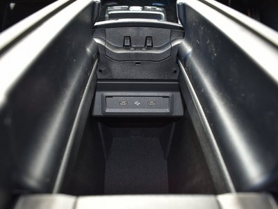 صورة مصغرة 23 لـ 2025 Mercedes-BENZ GLA