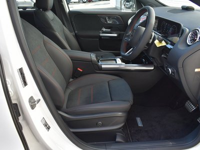 صورة مصغرة 12 لـ 2025 Mercedes-BENZ GLA