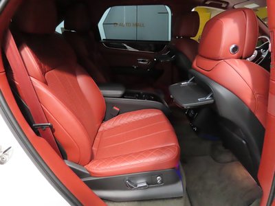 BENTLEY BENTAYGA - 9