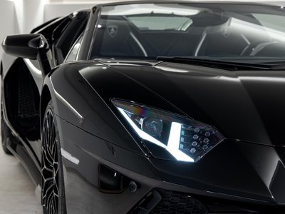2022 Lamborghini AVENTADOR ROADSTER 缩略图 18