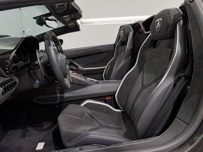 2022 Lamborghini AVENTADOR ROADSTER 缩略图 23