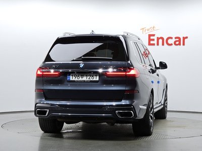 2022 BMW X7 照片 4