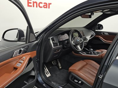 2022 BMW X7 thumbnail 13