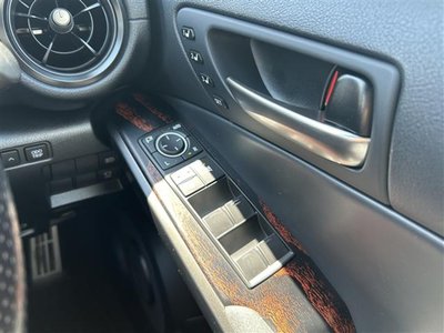 صورة مصغرة 58 لـ 2022 Lexus IS