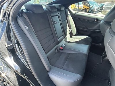 صورة مصغرة 55 لـ 2022 Lexus IS