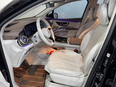 MERCEDES-BENZ EQS - 10