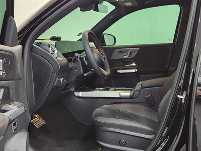 MERCEDES-BENZ GLB - 10