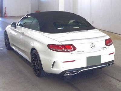 2017 MERCEDES-BENZ C-CLASS photo 2