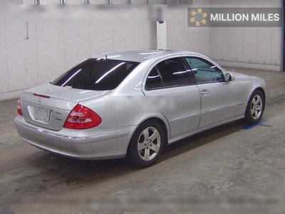 MERCEDES-BENZ E-CLASS - 5