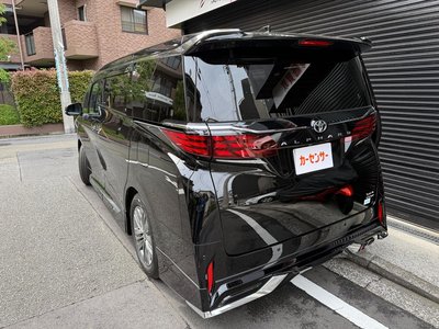 TOYOTA ALPHARD - 4