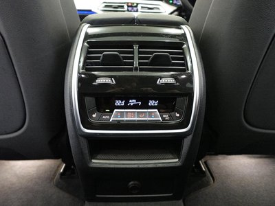 2022 BMW X5 — миниатюра 36