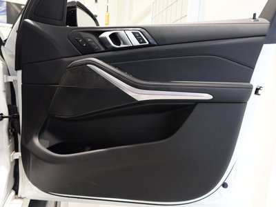 2022 BMW X5 — миниатюра 37
