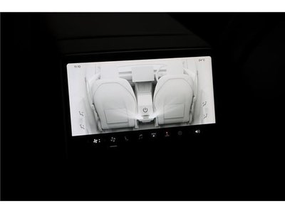 صورة مصغرة 23 لـ 2025 Tesla MODEL Y