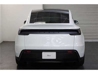 صورة 3 لـ 2025 Tesla MODEL Y