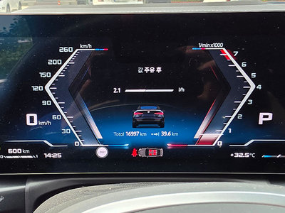 2025 BMW 4 SERIES 照片 6