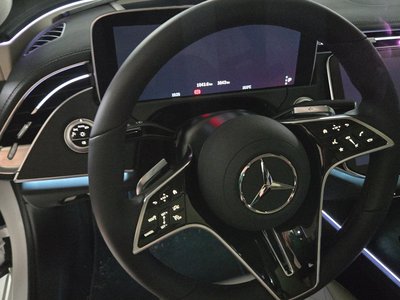 MERCEDES-BENZ E-CLASS - 7