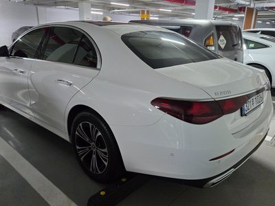 MERCEDES-BENZ E-CLASS - 2