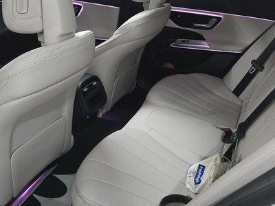 MERCEDES-BENZ E-CLASS - 9