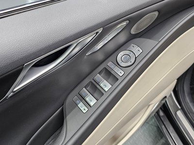 2022 Genesis G80 (RG3) thumbnail 24