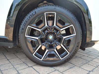 2024 BMW XM 缩略图 11