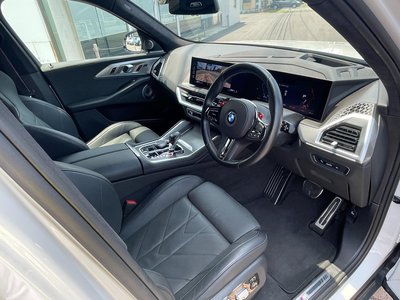2024 BMW XM 缩略图 14
