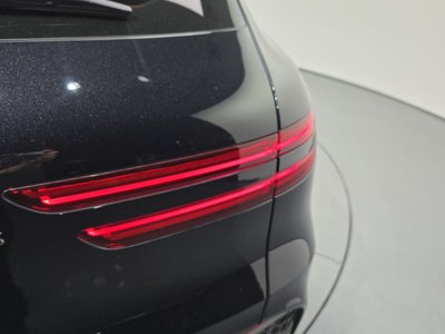 صورة 10 لـ 2022 Genesis GV70