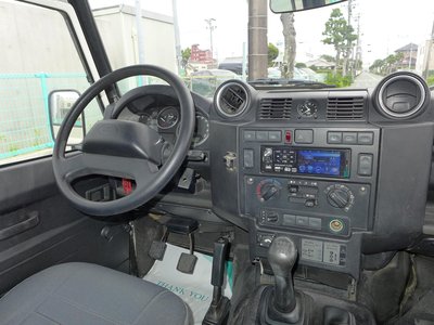 2009 LAND Rover DEFENDER — миниатюра 20