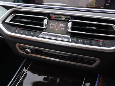 2020 BMW X5 缩略图 14