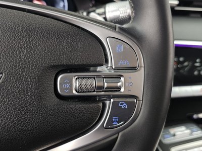 2021 Genesis GV70 — миниатюра 27