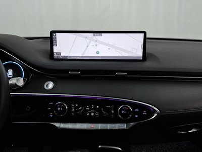 2021 Genesis GV70 — миниатюра 20