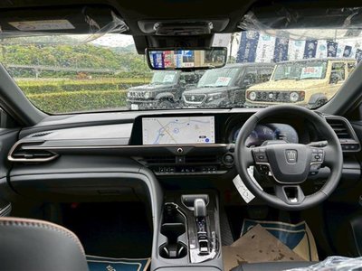 TOYOTA CROWN - 3