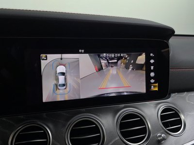 2022 Mercedes-BENZ E-CLASS 缩略图 21