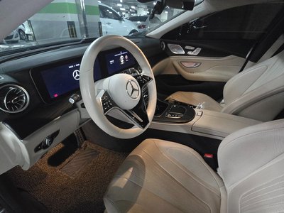 MERCEDES-BENZ CLS - 4