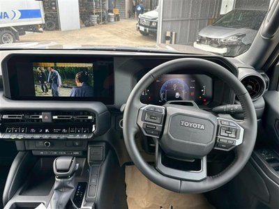 2026 Toyota LAND CRUISER 250 — миниатюра 26