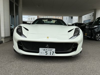 صورة 2 لـ 2021 Ferrari 812 GTS